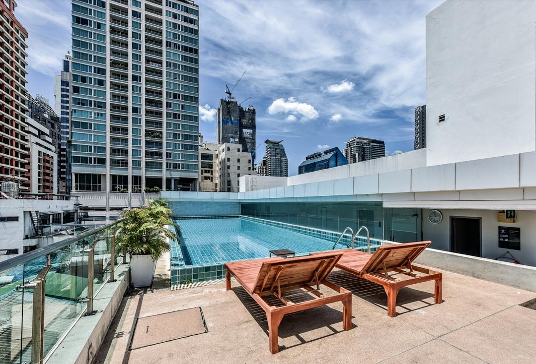 picture 1Bed | 1Bath | BTS Sala Daeng | 42sqm | THB 28,000/mo | Fl.7 — Focus On Saladaeng Bangkok - 6/10