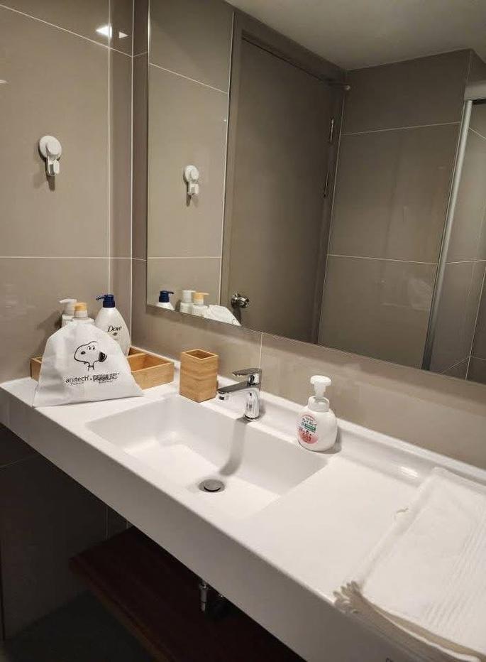 picture 1Bed | 1Bath | MRT Phra Ram 9 | 38sqm | THB 35,000/mo | Fl.30 — Ideo Rama 9 - Asoke Bangkok - 4/10