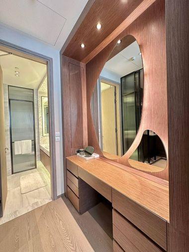 picture 1Bed | 2Bath | BTS Chit Lom | 86sqm | THB 190,000/mo | Fl.14 — Q Langsuan Bangkok - 6/10
