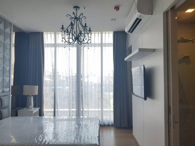 picture 1Bed | 1Bath | BTS Phrom Phong | 31sqm | THB 20,000/mo | Fl.4 — Park 24 Bangkok - 7/10
