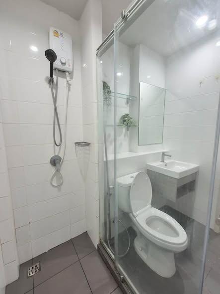 รูป 1 ห้องนอน | 1 ห้องน้ำ | MRT Ratchadaphisek | 31 ตร.ม. | 13,000 บาท/เดือน | ชั้น 12 — Common Tu กรุงเทพฯ - รูปที่ 5/5