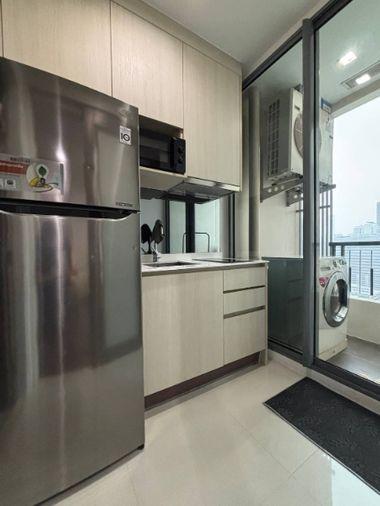 picture 1Bed | 1Bath | MRT Phetkasem 48 | 31sqm | THB 19,000/mo | Fl.20 — Q Asoke Bangkok - 7/10