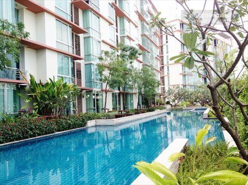 picture 1Bed | 1Bath | BTS Phra Khanong | 31sqm | THB 22,000/mo | Fl.9 — The Iris Rama 9 - Srinakarin Bangkok - 6/7