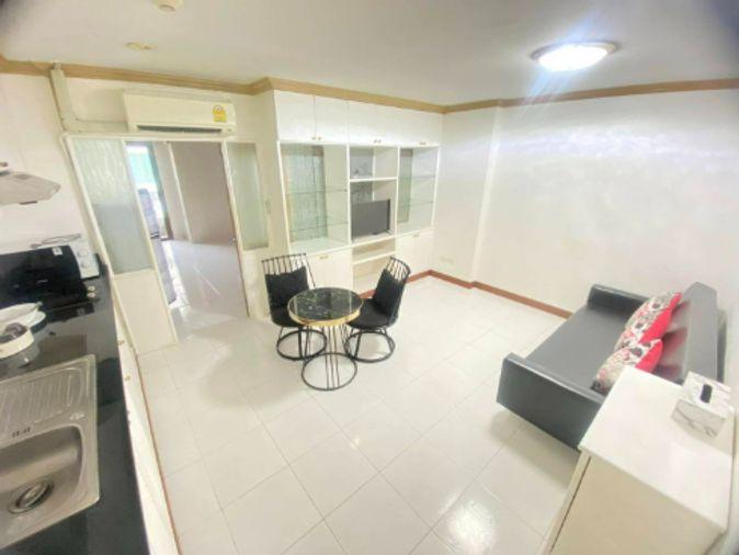 รูป 1 ห้องนอน | 1 ห้องน้ำ | BTS Phrom Phong | 50 ตร.ม. | 16,000 บาท/เดือน | ชั้น 8 — Rin House กรุงเทพฯ - รูปที่ 6/10