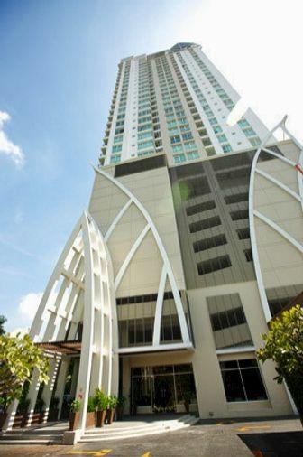 รูป 2 ห้องนอน | 2 ห้องน้ำ | BTS Saint Louis | 61 ตร.ม. | 23,000 บาท/เดือน | ชั้น 19 — The Complete Narathiwat กรุงเทพฯ - รูปที่ 1/3