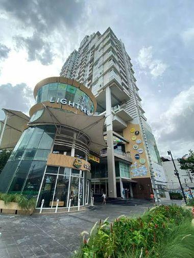 รูป 1 ห้องนอน | 1 ห้องน้ำ | BTS Saphan Taksin | 48 ตร.ม. | 18,000 บาท/เดือน | ชั้น 10 — The Lighthouse Sathorn กรุงเทพฯ - รูปที่ 1/10