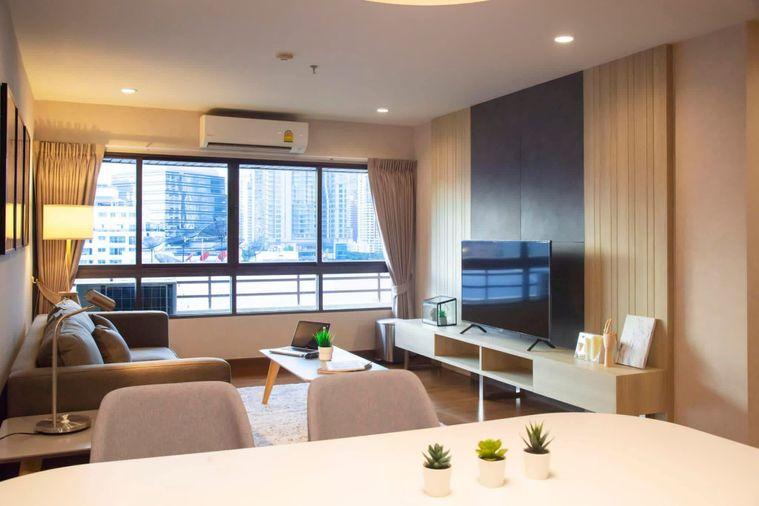 รูป 2 ห้องนอน | 2 ห้องน้ำ | BTS Phloen Chit | 100 ตร.ม. | 40,000 บาท/เดือน | ชั้น 10 — Baan Ploenchit กรุงเทพฯ - รูปที่ 2/3