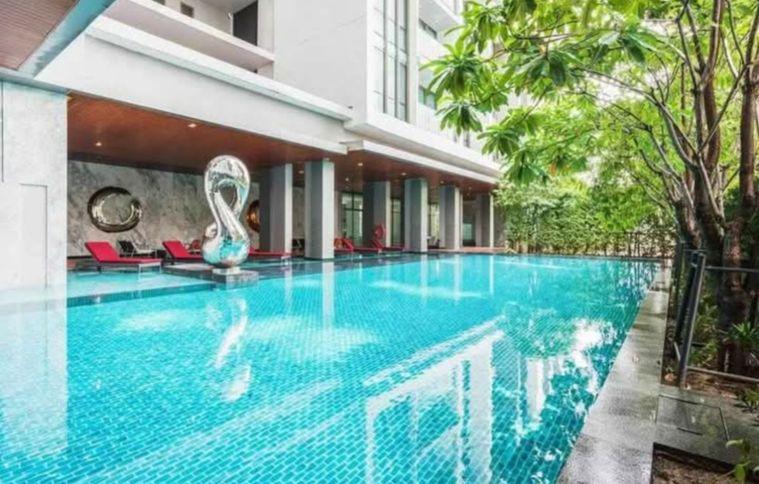 รูป 1 ห้องนอน | 1 ห้องน้ำ | BTS Phra Khanong | 35 ตร.ม. | 22,000 บาท/เดือน | ชั้น 27 — The Room Sukhumvit 69 กรุงเทพฯ - รูปที่ 3/10