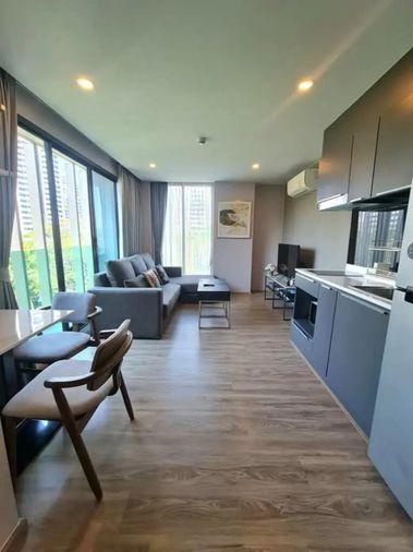 รูป 1 ห้องนอน | 1 ห้องน้ำ | BTS Phrom Phong | 35 ตร.ม. | 18,000 บาท/เดือน | ชั้น 5 — The Teak Sukhumvit 39 กรุงเทพฯ - รูปที่ 2/2