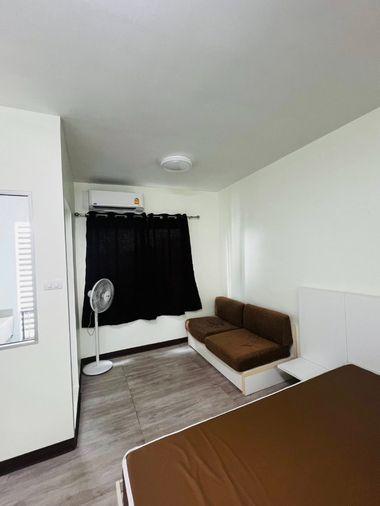 picture 1Bed | 1Bath | MRT Phra Ram 9 | 30sqm | THB 13,000/mo | Fl.15 — A Space Asoke-Ratchada Bangkok - 2/9