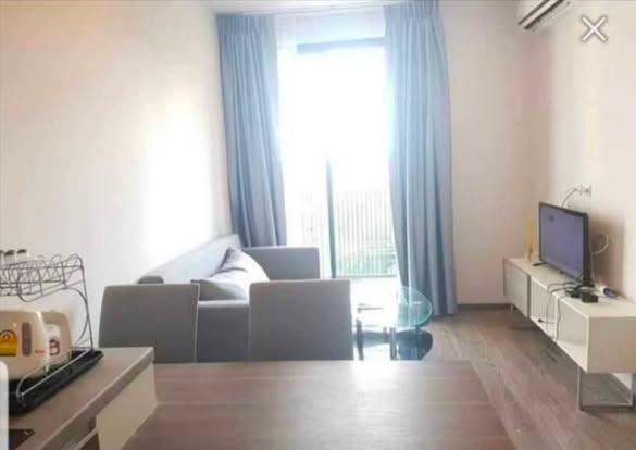 picture 1Bed | 1Bath | MRT Bang O | 32sqm | THB 8,000/mo | Fl.7 — Zelle Condo Bangkok - 2/5