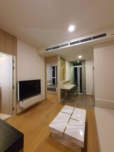 รูป 1 ห้องนอน | 1 ห้องน้ำ | BTS Ekkamai | 37 ตร.ม. | 30,000 บาท/เดือน | ชั้น 19 — Siamese Exclusive Sukhumvit 42 กรุงเทพฯ - รูปที่ 6/9