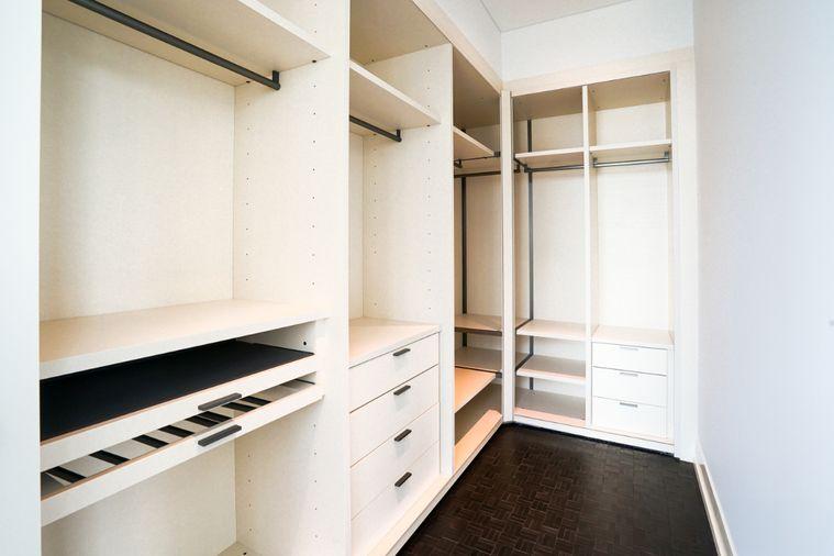 picture 3-Bedroom Luxury Living at The Ritz-Carlton Residences - 14/21