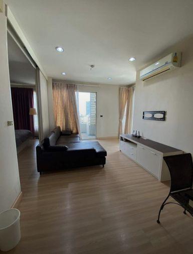 รูป 1 ห้องนอน | 1 ห้องน้ำ | BTS Saphan Taksin | 48 ตร.ม. | 18,000 บาท/เดือน | ชั้น 10 — The Lighthouse Sathorn กรุงเทพฯ - รูปที่ 4/10