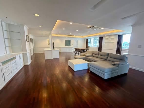รูป 3 ห้องนอน | 3 ห้องน้ำ | BTS Phrom Phong | 236 ตร.ม. | 85,000 บาท/เดือน | ชั้น 20 — Tower 1 กรุงเทพฯ - รูปที่ 5/5