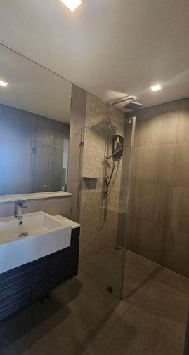 รูป 2 ห้องนอน | 2 ห้องน้ำ | MRT Phra Nang Klao Bridge | 51 ตร.ม. | 25,000 บาท/เดือน | ชั้น 18 — The Politan Rive กรุงเทพฯ - รูปที่ 9/10