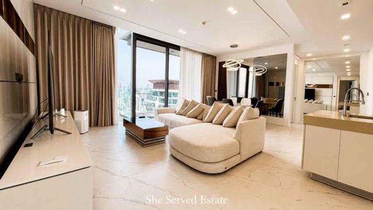 picture 2Bed | 2Bath | BTS Phrom Phong | 127sqm | THB 180,000/mo | Fl.30 — Marque Sukhumvit Bangkok - 1/3