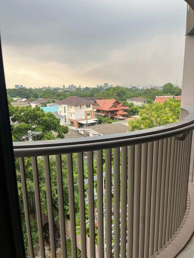 picture 1Bed | 1Bath | BTS On Nut | 35sqm | THB 19,000/mo | Fl.5 — Kawa Haus Bangkok - 1/9