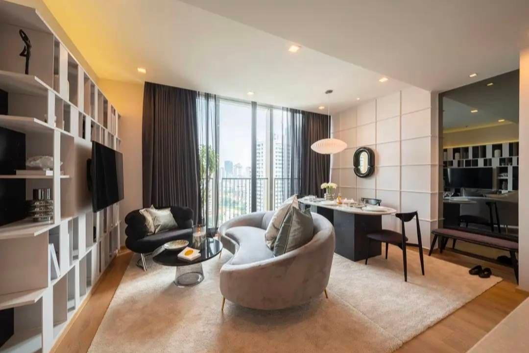 รูป 2 ห้องนอน | 2 ห้องน้ำ | BTS Phrom Phong | 56 ตร.ม. | 65,000 บาท/เดือน | ชั้น 17 — Noble Around Sukhumvit 33 กรุงเทพฯ - รูปที่ 5/10