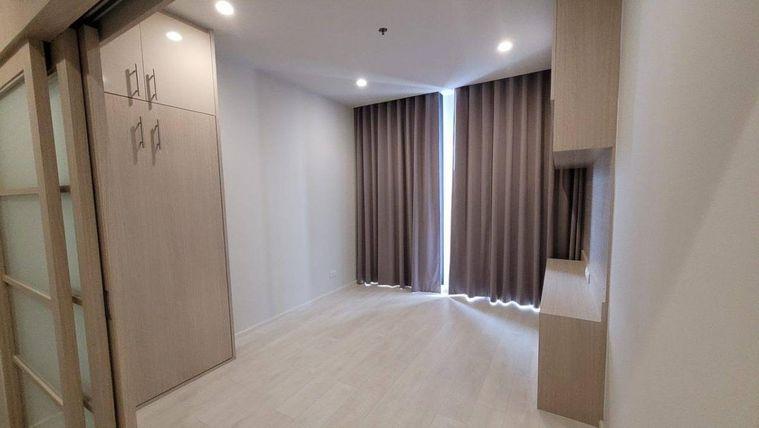 รูป 2 ห้องนอน | 1 ห้องน้ำ | BTS Phloen Chit | 61 ตร.ม. | 48,000 บาท/เดือน | ชั้น 11 — Noble Ploenchit กรุงเทพฯ - รูปที่ 2/10