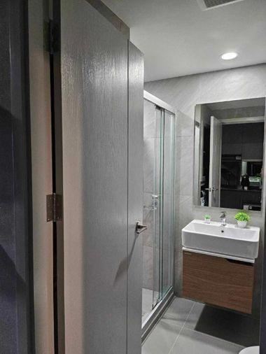 รูป สตูดิโอ | 1 ห้องน้ำ | BTS Sala Daeng | 29 ตร.ม. | 22,000 บาท/เดือน | ชั้น 15 — Ideo Chula - Samyan กรุงเทพฯ - รูปที่ 2/10