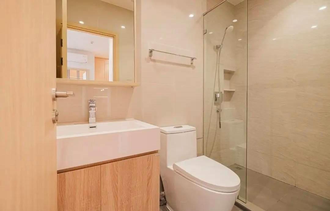 picture 2Bed | 2Bath | BTS Ekkamai | 60sqm | THB 68,000/mo | Fl.22 — Maru Ekkamai 2 Bangkok - 1/2