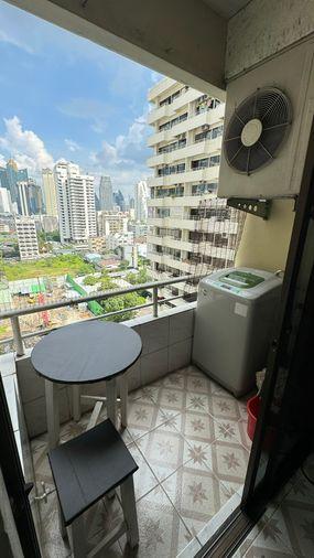 รูป สตูดิโอ | 1 ห้องน้ำ | BTS Nana | 35 ตร.ม. | 16,000 บาท/เดือน | ชั้น 14 — Saranjai Mansion กรุงเทพฯ - รูปที่ 1/6