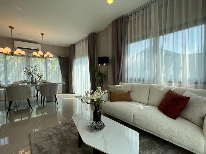 รูป 🏡#MT2609_036 🏡💥ด่วน💥ว่างชัวร์ รีบคลิก ก่อนหลุดมือ‼️ 𝗙𝗼𝗿 𝗥𝗲𝗻𝘁8️⃣9️⃣ k.🔥ใกล้ MRT สายสีเหลืองโครงการ  แกรนด์ พลีโน่ สุขุมวิท–บางนา  - รูปที่ 4/25