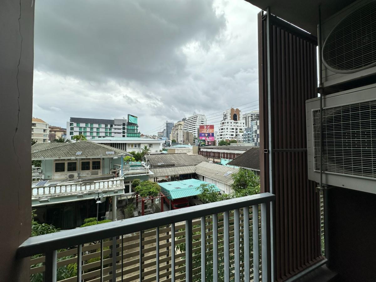 picture 1Bed | 1Bath | BTS Nana | 33sqm | THB 20,000/mo | Fl.3 — Focus Ploenchit Bangkok - 8/8