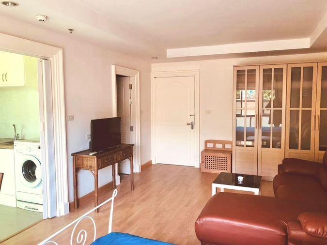 รูป 1 ห้องนอน | 1 ห้องน้ำ | BTS Bang Chak | 35 ตร.ม. | 11,000 บาท/เดือน | ชั้น 3 — Sukhumvit Suite กรุงเทพฯ - รูปที่ 2/7