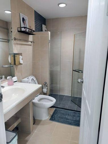 รูป 1 ห้องนอน | 1 ห้องน้ำ | BTS Saphan Taksin | 38 ตร.ม. | 13,000 บาท/เดือน | ชั้น 11 — The Station Condo กรุงเทพฯ - รูปที่ 2/5