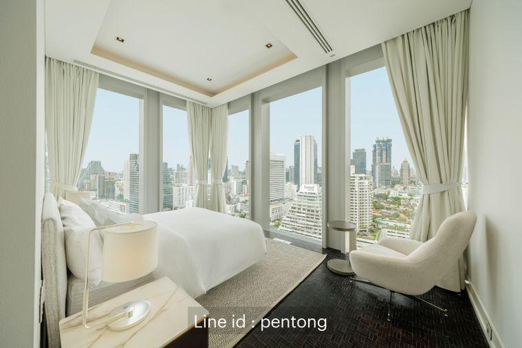 รูป The Ritz - Carlton Residences 3 BR Fully Furnished - รูปที่ 2/23