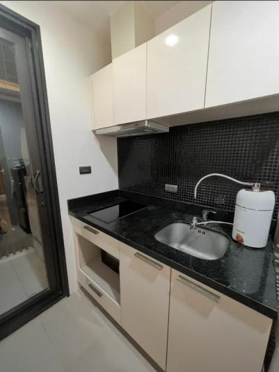 รูป สตูดิโอ | 1 ห้องน้ำ | BTS Wongwian Yai | 28 ตร.ม. | 14,000 บาท/เดือน | ชั้น 9 — Fuse Sathorn-Taksin กรุงเทพฯ - รูปที่ 8/10