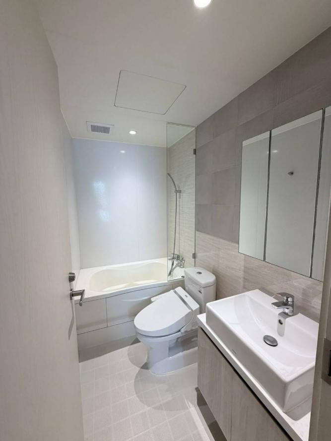 picture 1Bed | 1Bath | BTS Thong Lo | 35sqm | THB 25,000/mo | Fl.6 — Runesu Thonglor 5 Bangkok - 8/10