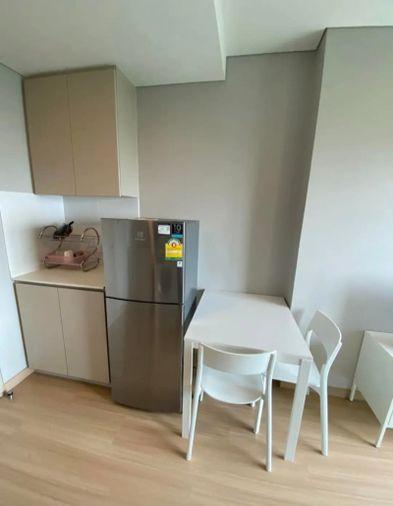 picture 1Bed | 1Bath | BTS Nana | 28sqm | THB 16,000/mo | Fl.26 — Lumpini Suite Bangkok - 3/5