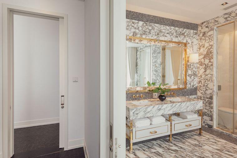 รูป The Ritz - Carlton Residences 3 BR Fully Furnished  - รูปที่ 20/23