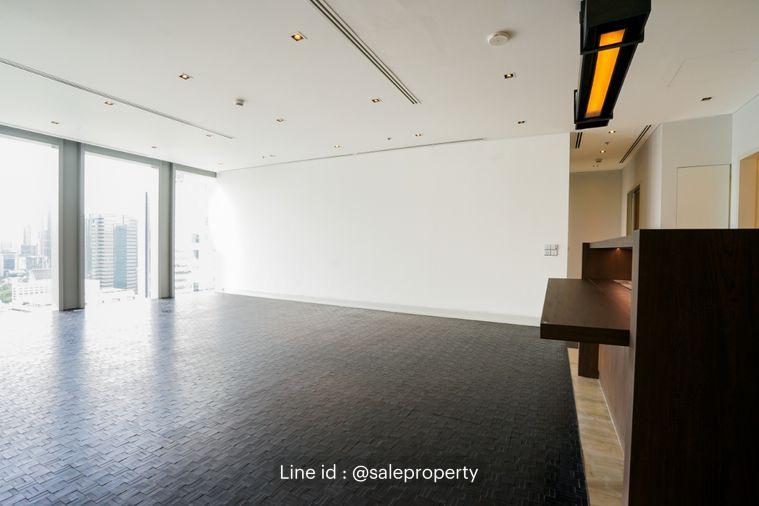 picture 3-Bedroom Luxury Living at The Ritz-Carlton Residences - 3/21