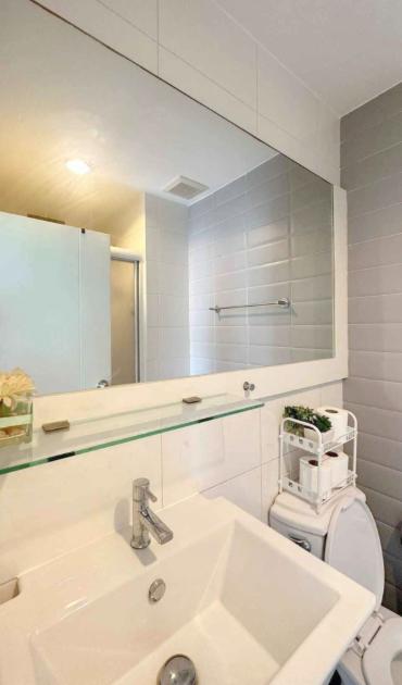 picture 1Bed | 1Bath | BTS Ekkamai | 28sqm | THB 14,000/mo | Fl.20 — Aspire Rama 4 Bangkok - 2/5