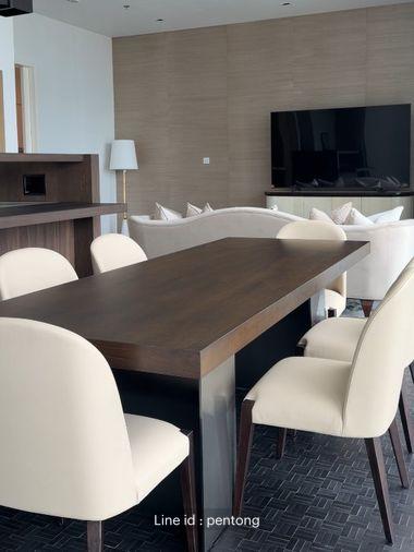 รูป Your Private Ritz-Carlton Residence, 3 Bedrooms, Fully Furnished - รูปที่ 2/9