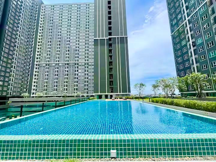 picture 1Bed | 1Bath | BTS Bang Na | 29sqm | THB 12,000/mo | Fl.31 — Regent Home Bangna Bangkok - 1/2
