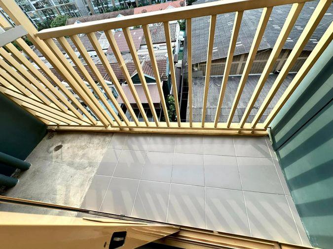 picture 1Bed | 1Bath | BTS Phra Khanong | 32sqm | THB 18,000/mo | Fl.7 — The Base Sukhumvit 50 Bangkok - 9/10