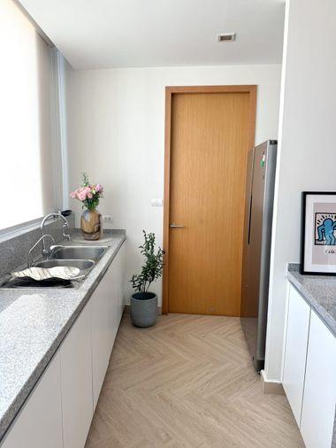 รูป 3 ห้องนอน | 3 ห้องน้ำ | BTS Asok | 147 ตร.ม. | 93,000 บาท/เดือน | ชั้น 27 — Millennium Residence กรุงเทพฯ - รูปที่ 10/10