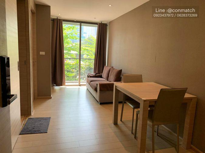 picture 1Bed | 1Bath | BTS Sala Daeng | 33sqm | THB 20,000/mo | Fl.3 — KLASS SILOM Bangkok - 1/1