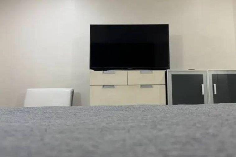 picture 1Bed | 1Bath | BTS Phloen Chit | 65sqm | THB 25,000/mo | Fl.6 — Baan Ploenchit Bangkok - 2/2