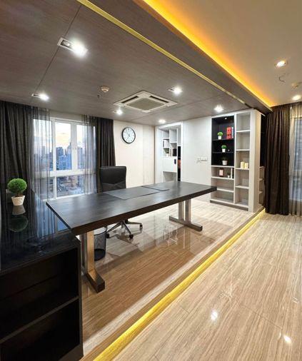 picture 3Bed | 3Bath | BTS Asok | 240sqm | THB 140,000/mo | Fl.20 — Citi Smart Condo Bangkok - 5/10