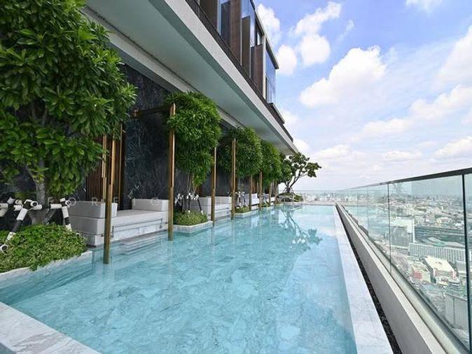 picture 2Bed | 2Bath | BTS Chit Lom | 74sqm | THB 75,000/mo | Fl.2 — 28 Chidlom Bangkok - 1/3