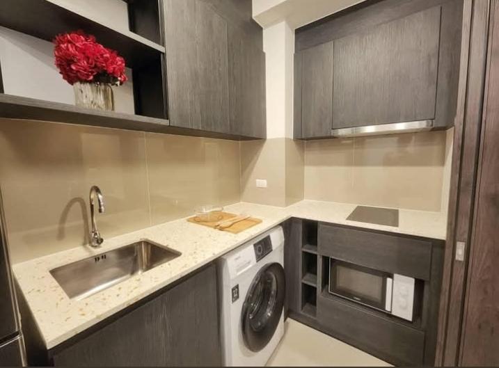 picture 1Bed | 1Bath | MRT Huai Khwang | 35sqm | THB 21,000/mo | Fl.12 — XT Huai Khwang Bangkok - 4/8