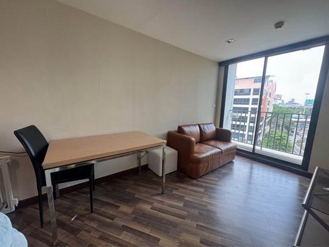 รูป 2 ห้องนอน | 1 ห้องน้ำ | BTS Udom Suk | 47 ตร.ม. | 22,000 บาท/เดือน | ชั้น 6 — Beyond Sukhumvit กรุงเทพฯ - รูปที่ 2/5