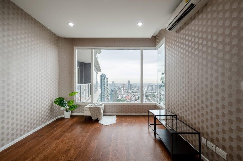 picture 2Bed | 2Bath | BTS Saphan Taksin | 89sqm | THB 65,000/mo | Fl.35 — Menam Residences Bangkok - 9/10