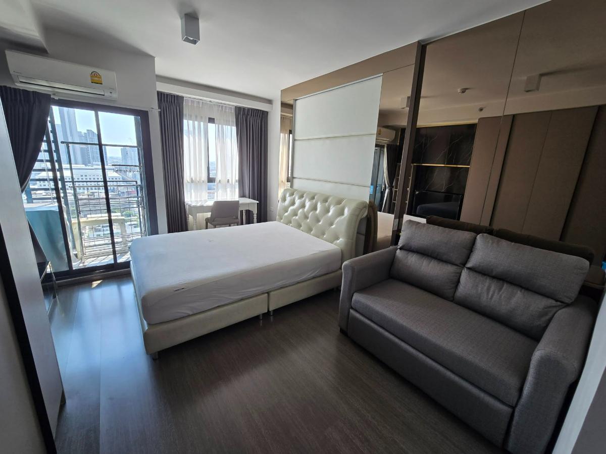 picture Studio | 1Bath | BTS Bang Chak | 26sqm | THB 15,000/mo | Fl.19 — Ideo Sukhumvit 93 Bangkok - 8/9